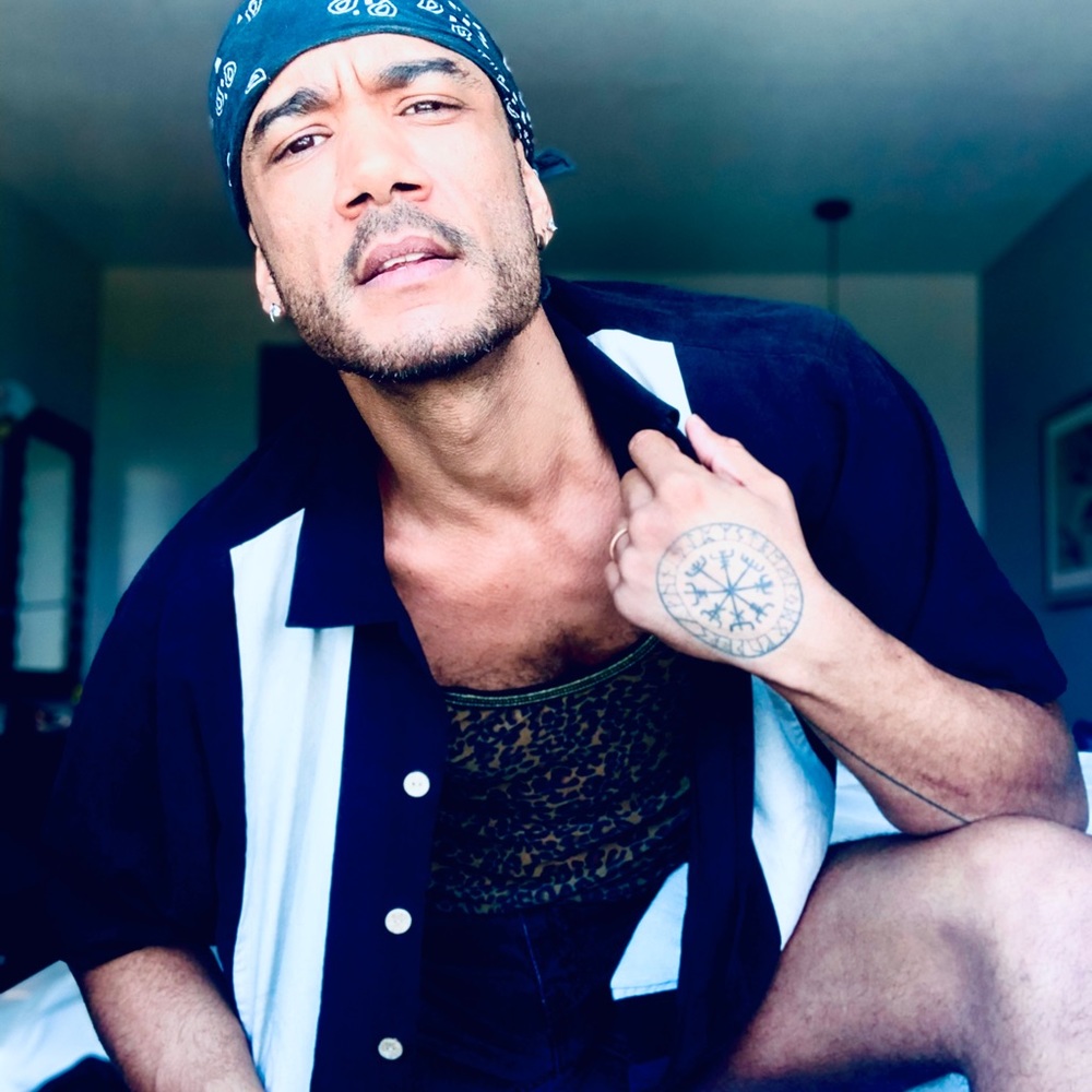 Meet your Posher, Sergio